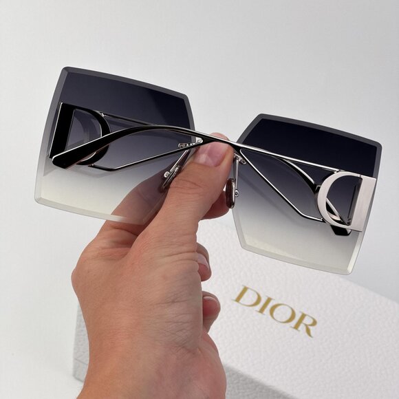 Dior 30MONTAIGNE S7U Sunglasses – Palladium Silver Mirror | Model CD40101U 16C - Picture 3 of 9